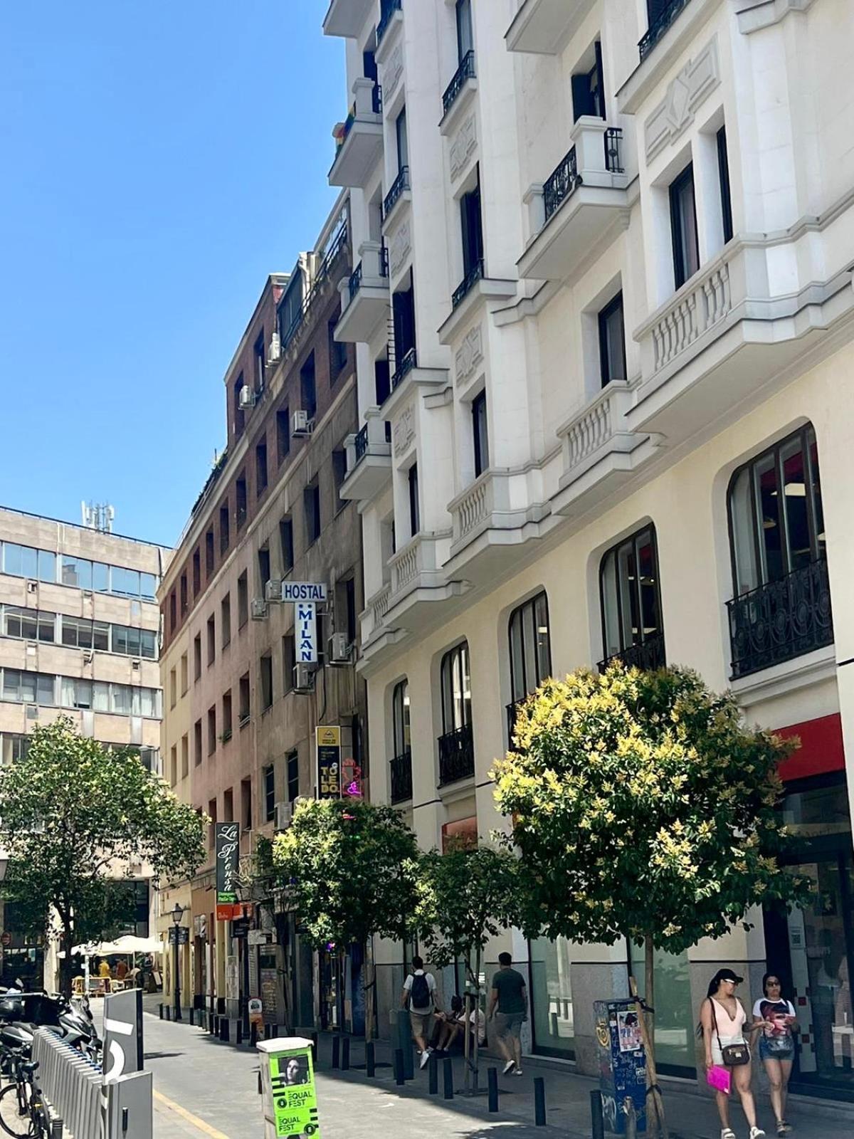Hostal Milan — Foto 1